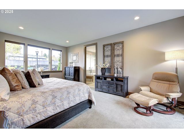 1902 N 18TH Ct, Washougal, WA 98671