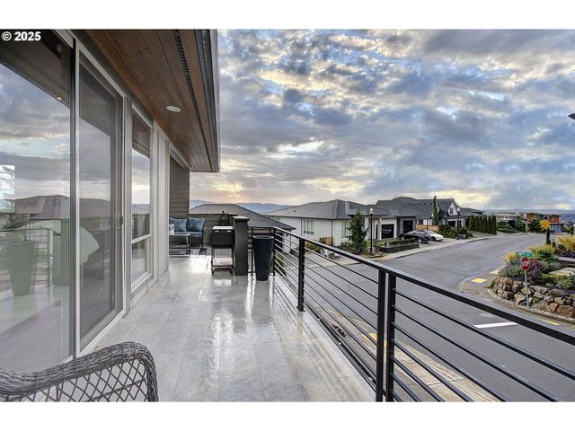 1902 N 18TH Ct, Washougal, WA 98671