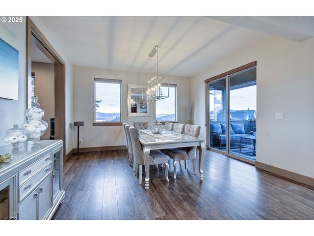 1902 N 18TH Ct, Washougal, WA 98671