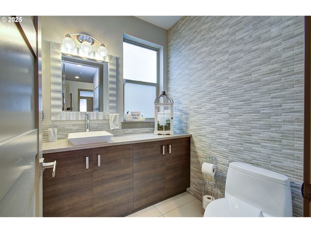 1902 N 18TH Ct, Washougal, WA 98671