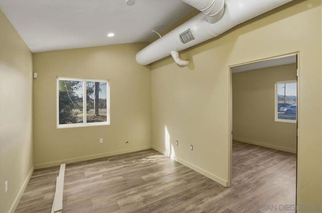 5461 Rainbow Creek, Fallbrook, CA 92028