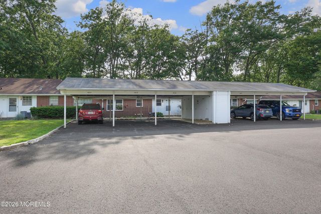 62D Buckingham Drive, Lakewood, NJ 08701