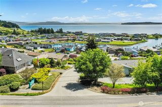 1823 Polnell Road, Oak Harbor, WA 98277