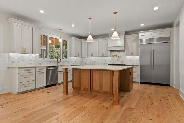 9358 Sweetspire Place, St. John, IN 46373