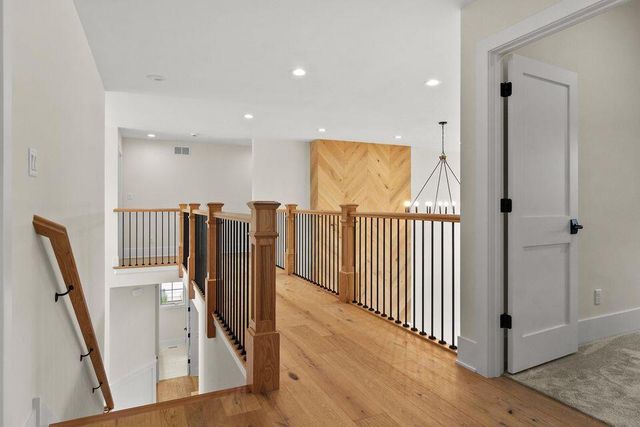 9358 Sweetspire Place, St. John, IN 46373