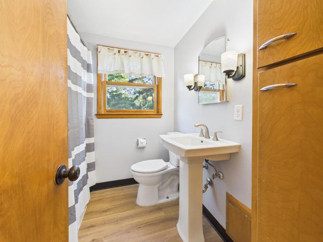 1209 Pine Street W, Stillwater, MN 55082