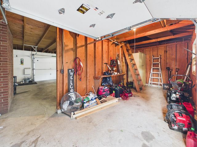 1209 Pine Street W, Stillwater, MN 55082