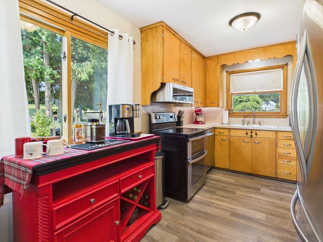 1209 Pine Street W, Stillwater, MN 55082