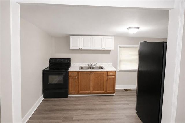 971 Sims Avenue NW, Atlanta, GA 30318