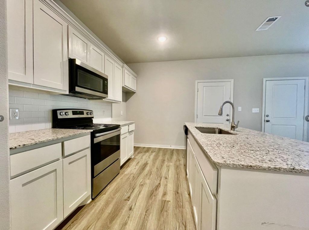 2841 Peony Drive, Sherman, TX 75092