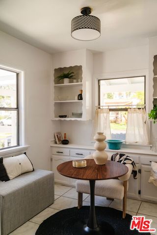 1633 Ellsmere Avenue, Los Angeles, CA 90019