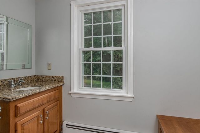 486 Old Dunstable Rd, Groton, MA 01450
