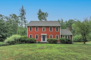 486 Old Dunstable Rd, Groton, MA 01450