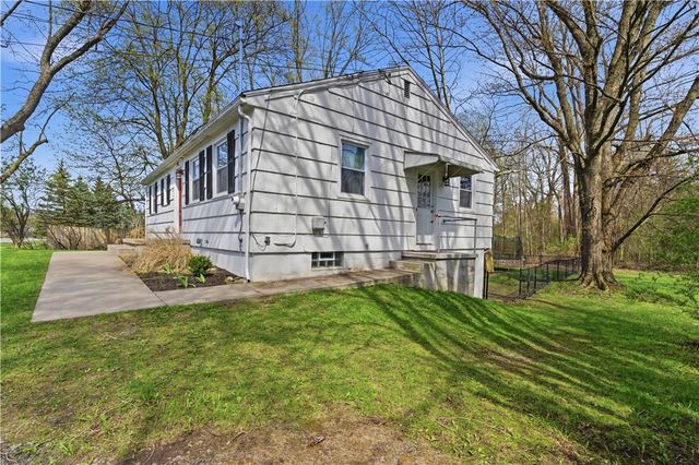 2923 Atlantic Avenue, Penfield, NY 14526