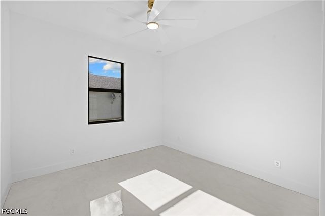 2035 NW Embers TER, Cape Coral, FL 33993