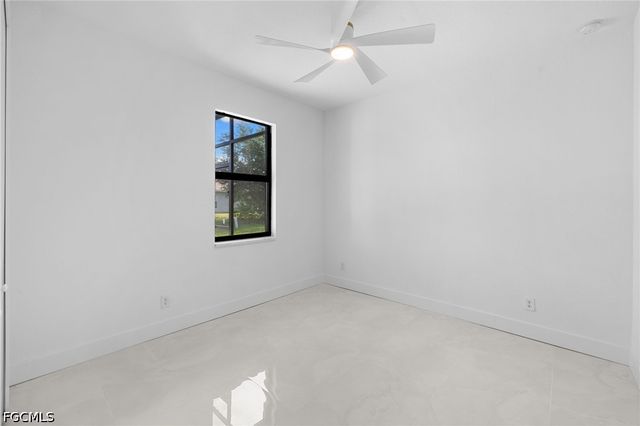 2035 NW Embers TER, Cape Coral, FL 33993