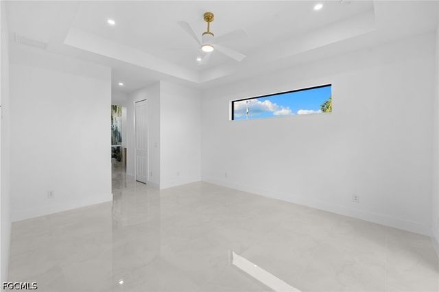 2035 NW Embers TER, Cape Coral, FL 33993