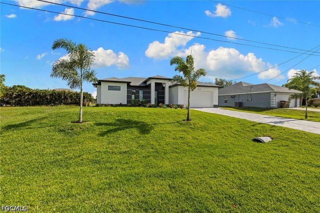 2035 NW Embers TER, Cape Coral, FL 33993