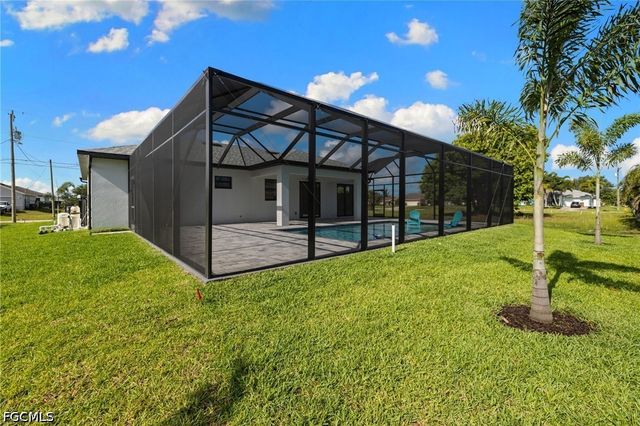 2035 NW Embers TER, Cape Coral, FL 33993
