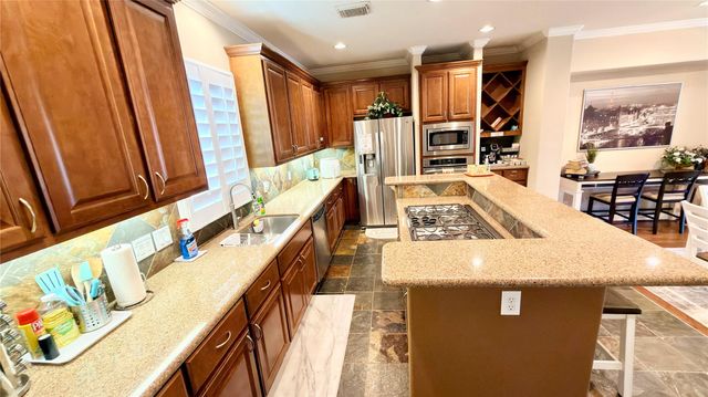 1013 Gross Street, Houston, TX 77019