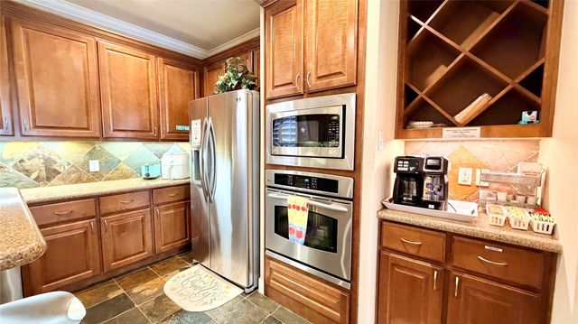 1013 Gross Street, Houston, TX 77019