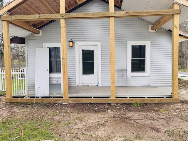 1250 S 15th Street, Niles, MI 49120
