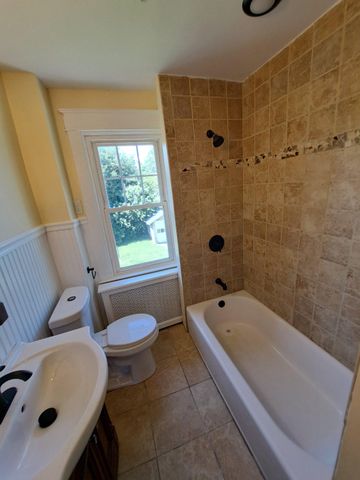 637 10TH AVE, Prospect Park, PA 19076