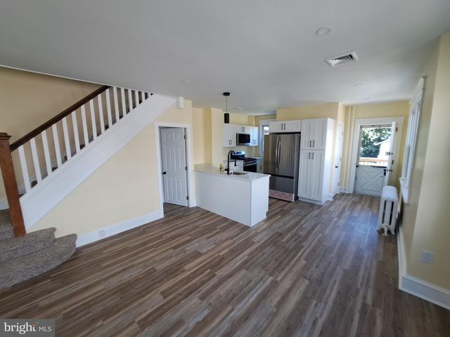 637 10TH AVE, Prospect Park, PA 19076