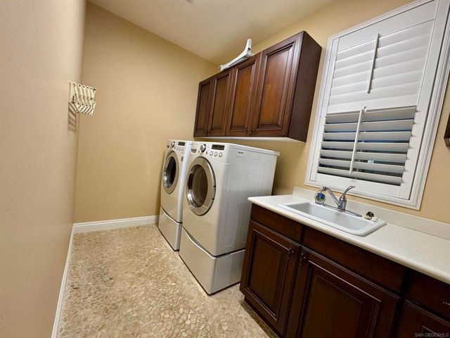 11549 Edgewood Pl, San Diego, CA 92131