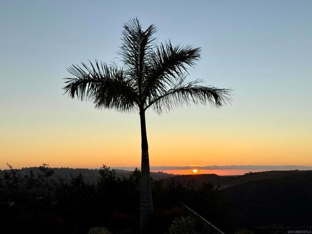 11549 Edgewood Pl, San Diego, CA 92131
