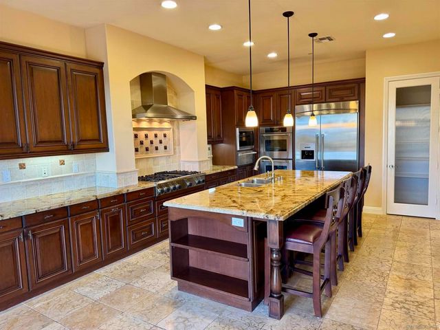 11549 Edgewood Pl, San Diego, CA 92131