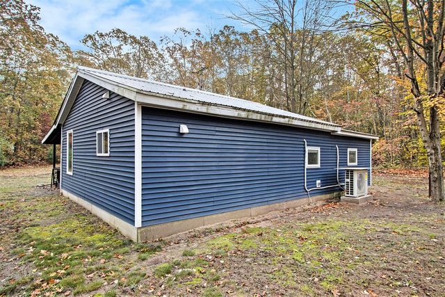 50517 Co Rd 388, Grand Junction, MI 49056