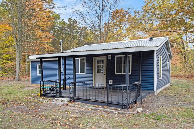 50517 Co Rd 388, Grand Junction, MI 49056