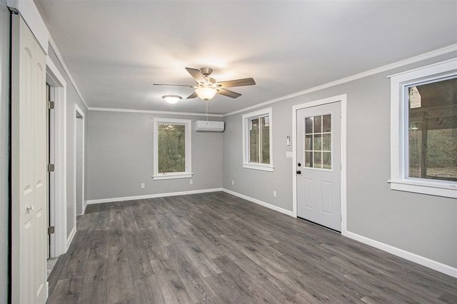 50517 Co Rd 388, Grand Junction, MI 49056