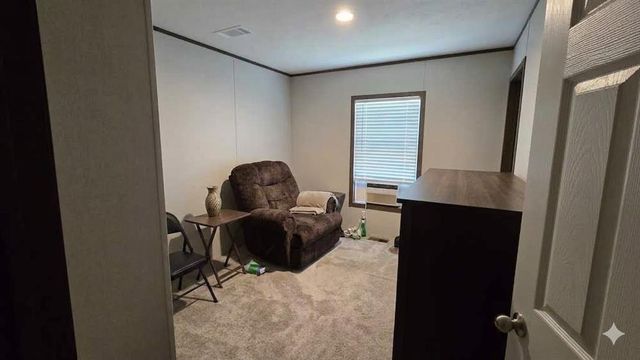 16701 E Rock Creek Road, Norman, OK 73026
