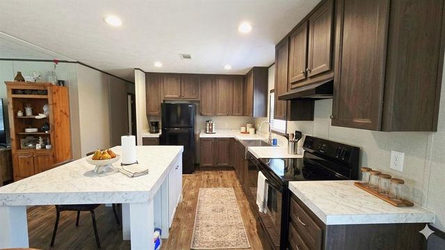 16701 E Rock Creek Road, Norman, OK 73026