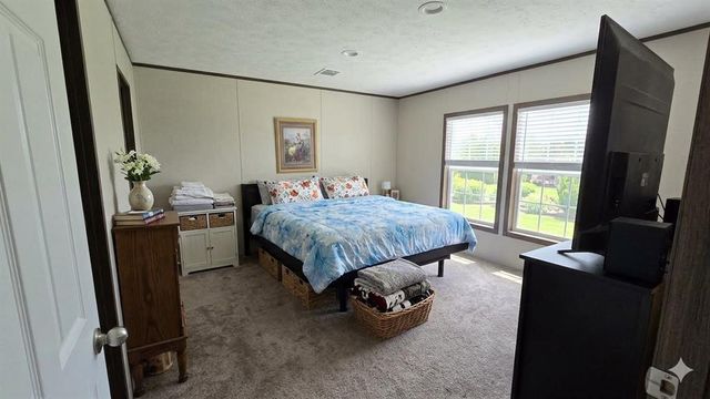 16701 E Rock Creek Road, Norman, OK 73026