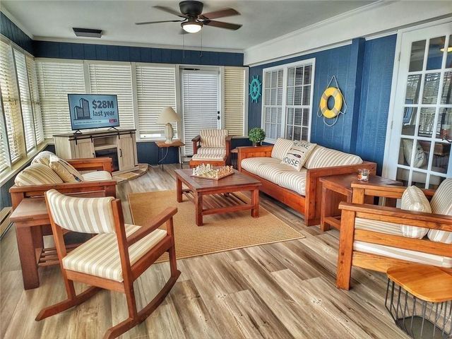 111 River Place Court, Eatonton, GA 31024