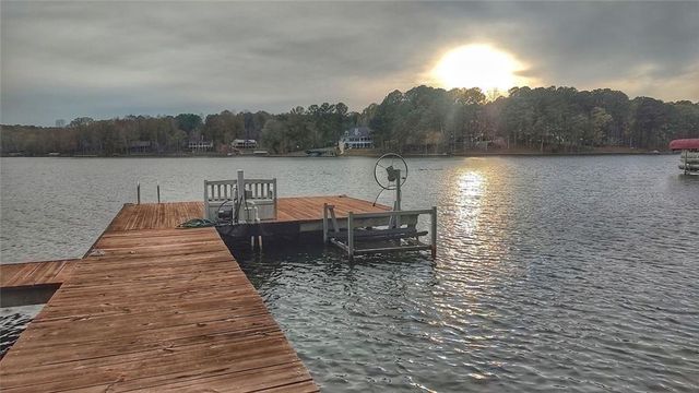 111 River Place Court, Eatonton, GA 31024