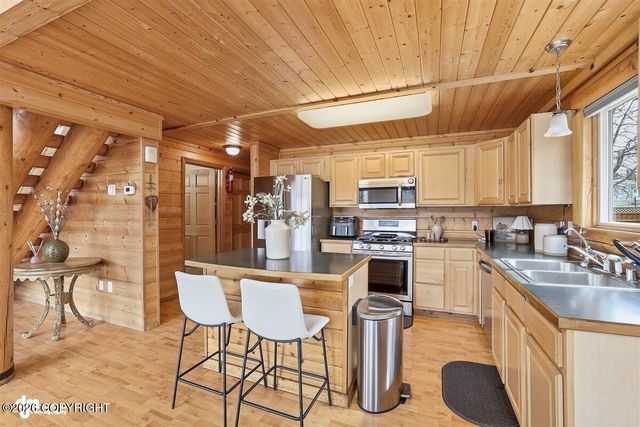 105 Phillips Drive, Kenai, AK 99611