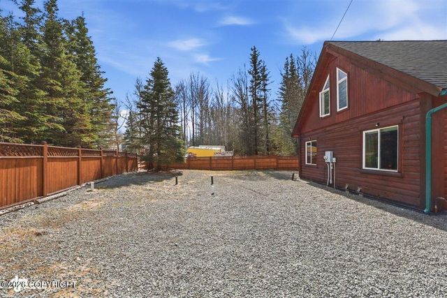 105 Phillips Drive, Kenai, AK 99611