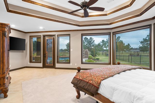 11009 Darby Loop, Conroe, TX 77385