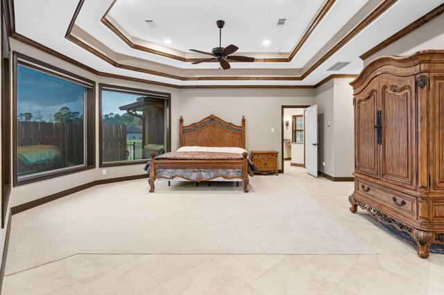 11009 Darby Loop, Conroe, TX 77385