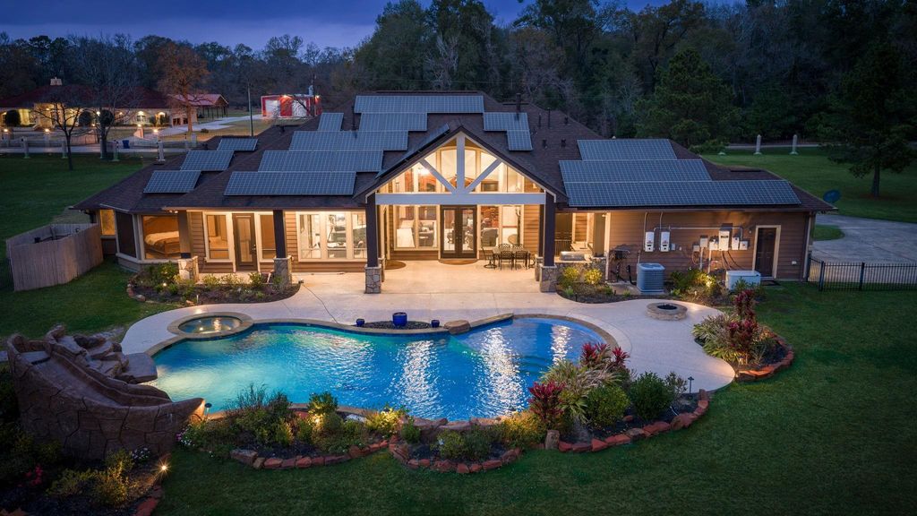 11009 Darby Loop, Conroe, TX 77385