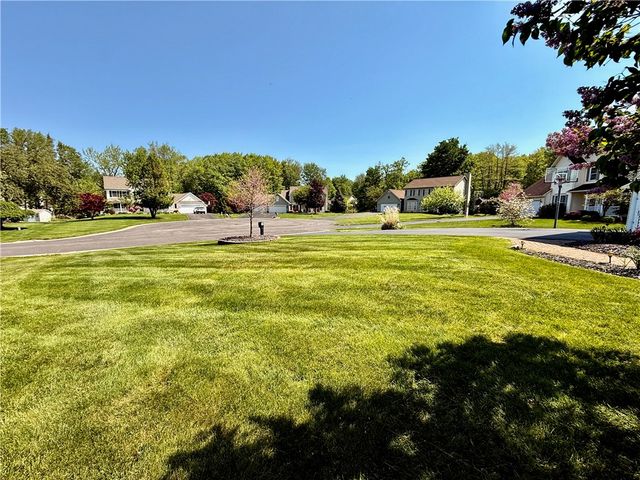 1723 Millington, Webster, NY 14580