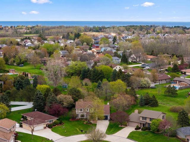 2400 Tammy LANE, Racine, WI 53402