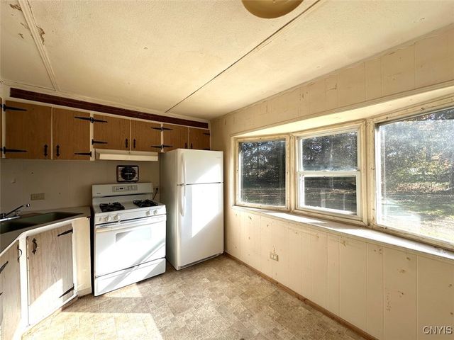 8976 State Route 19, Caneadea, NY 14717