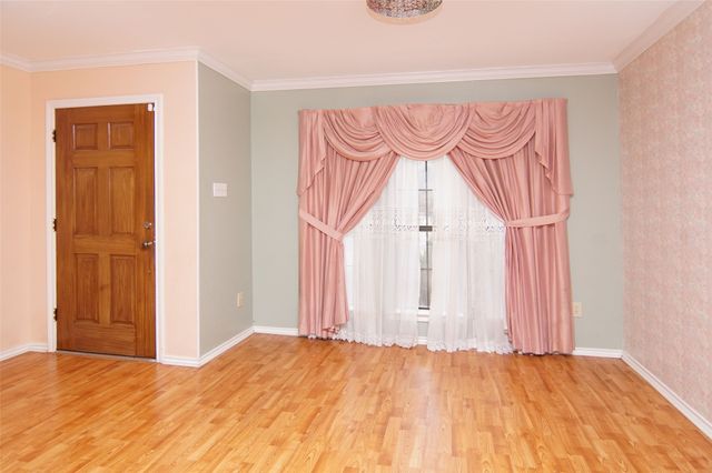 5029 Barberry Drive, Fort Worth, TX 76133