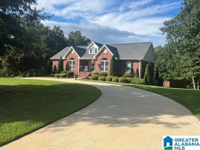 117 STILLWOOD DRIVE, Columbiana, AL 35051