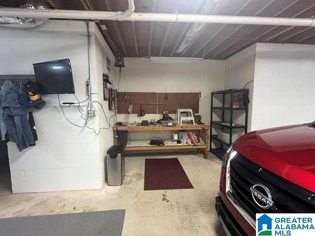 117 STILLWOOD DRIVE, Columbiana, AL 35051